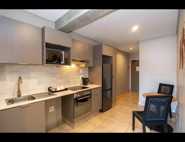 1 BEDROOM APARTMENT FOR SALE IN SANDOWN